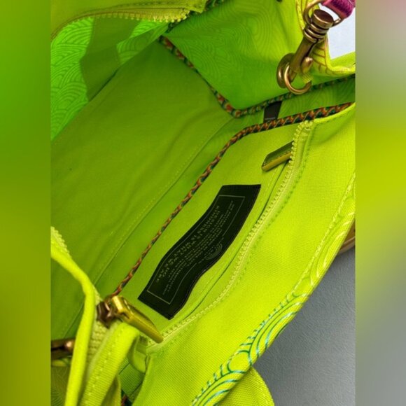 🆕 KURT GEIGER LONDON 🧿 NWOT Southbank Tote Crossbody Bag, Lime Green - Picture 14 of 16